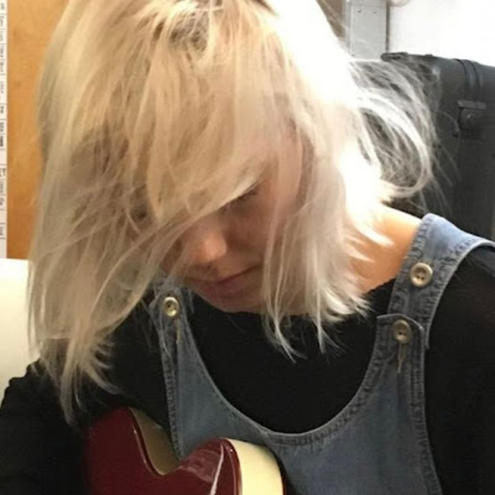 Meet your Posher, Milo